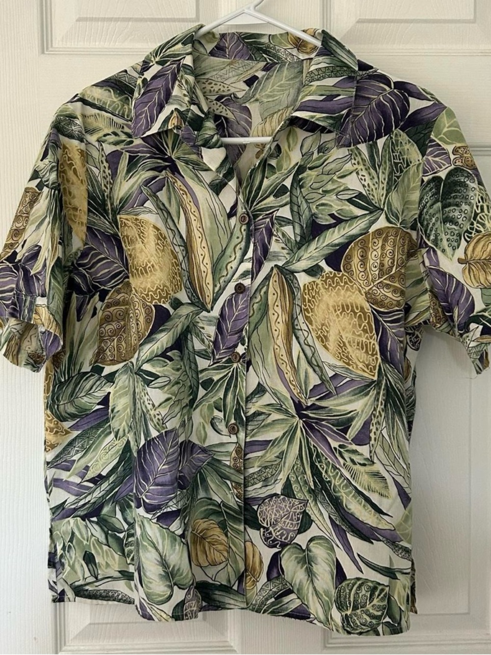 Vintage hawaiian shirt